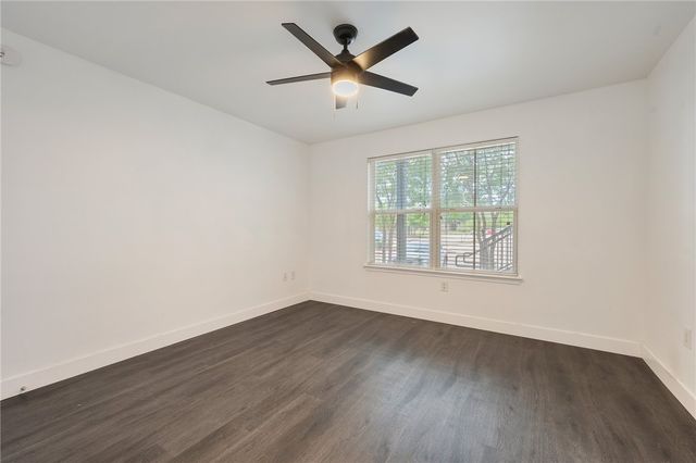 1725 Harvey Mitchell 612, College Station, TX 77840