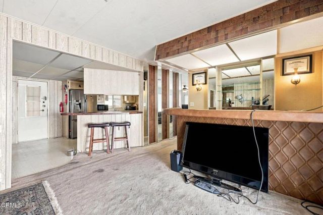 1975 Maricopa 87, Ojai, CA 93023