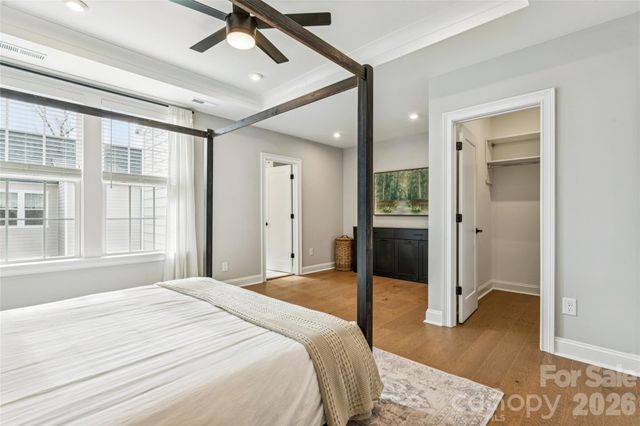 200 Emerson Avenue, Charlotte, NC 28204