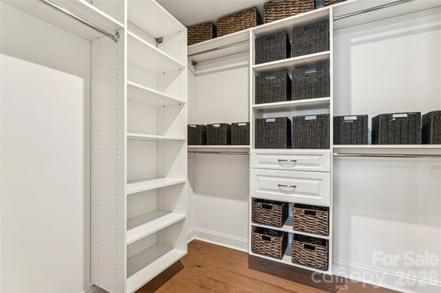 200 Emerson Avenue, Charlotte, NC 28204