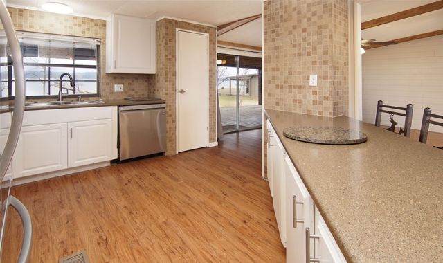 1059 Airport Road, Possum Kingdom Lake, TX 76449