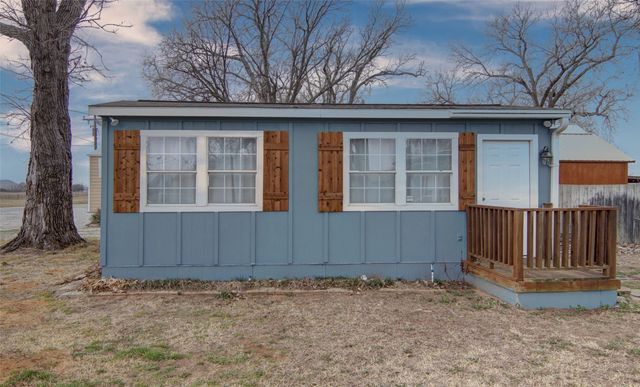 1059 Airport Road, Possum Kingdom Lake, TX 76449