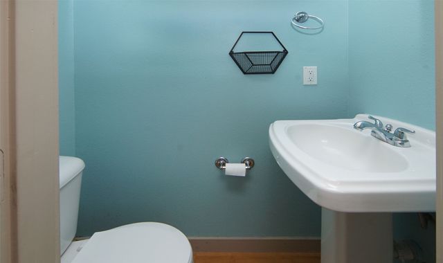 1059 Airport Road, Possum Kingdom Lake, TX 76449