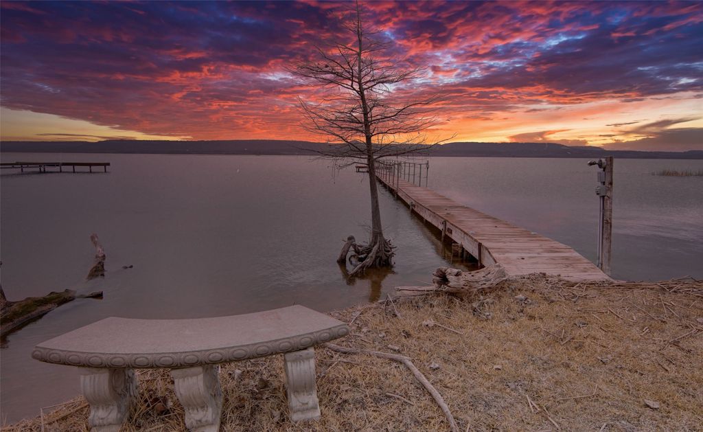 1059 Airport Road, Possum Kingdom Lake, TX 76449