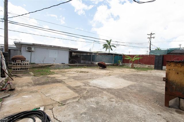 89 CALLE NEPTUNO, Caguas, PR 00725