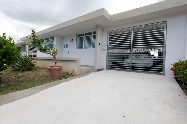 89 CALLE NEPTUNO, Caguas, PR 00725