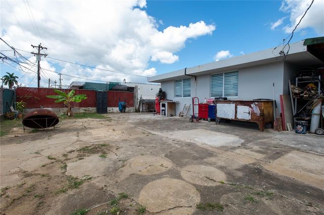 89 CALLE NEPTUNO, Caguas, PR 00725