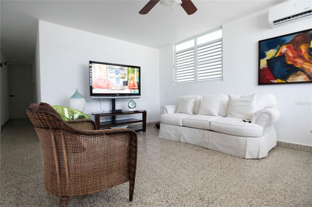 89 CALLE NEPTUNO, Caguas, PR 00725