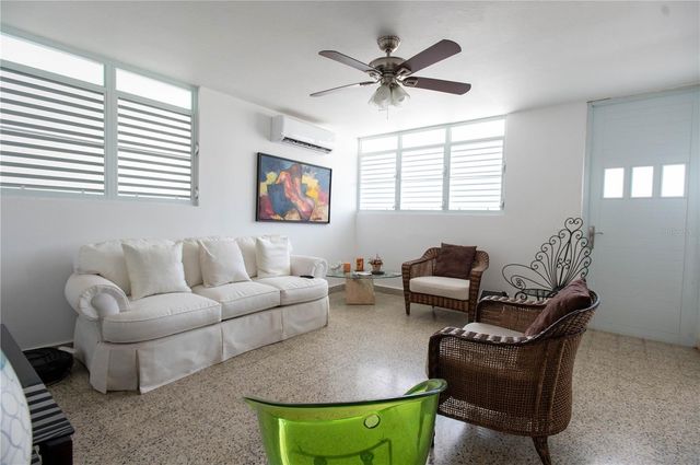 89 CALLE NEPTUNO, Caguas, PR 00725