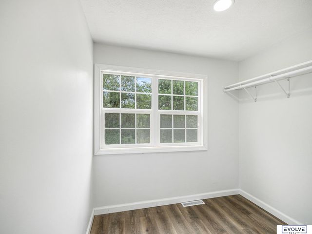 803 Ave H, Plattsmouth, NE 68048