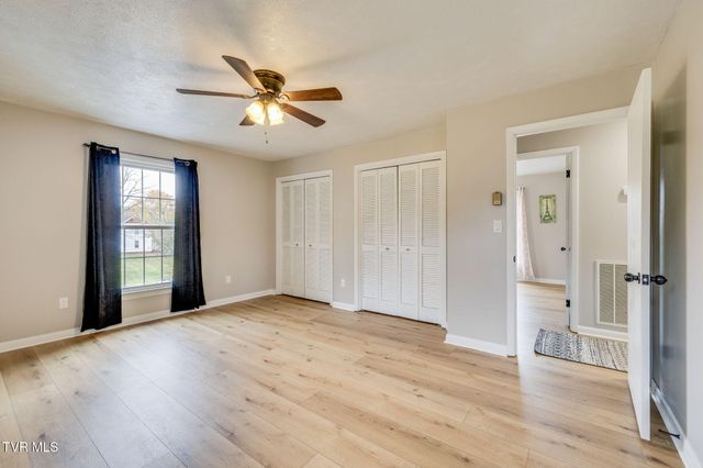 5404 Memorial Boulevard, Kingsport, TN 37664