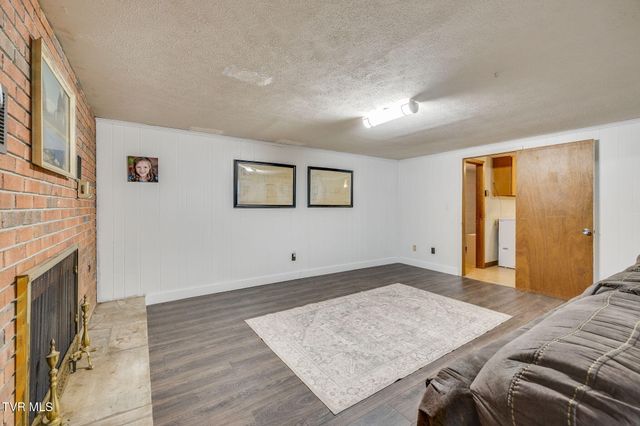 5404 Memorial Boulevard, Kingsport, TN 37664