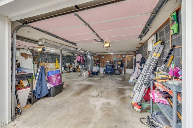 5404 Memorial Boulevard, Kingsport, TN 37664