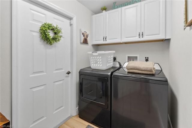 6175 Mandalay CIR 29, Naples, FL 34112