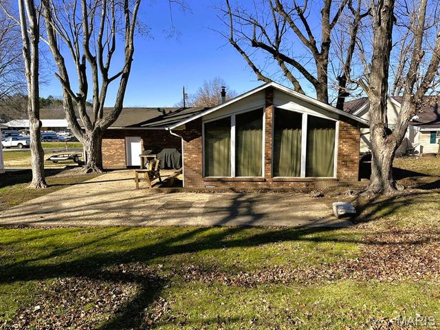 280 N E L Hawk Street, Puxico, MO 63960