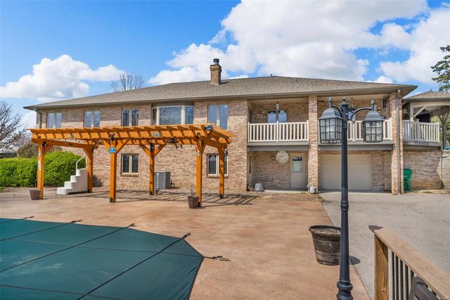 8620 State Route 163, Belleville, IL 62223