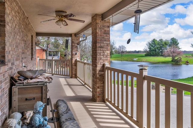 8620 State Route 163, Belleville, IL 62223
