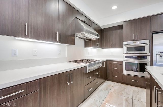 67 Lennox, Irvine, CA 92612
