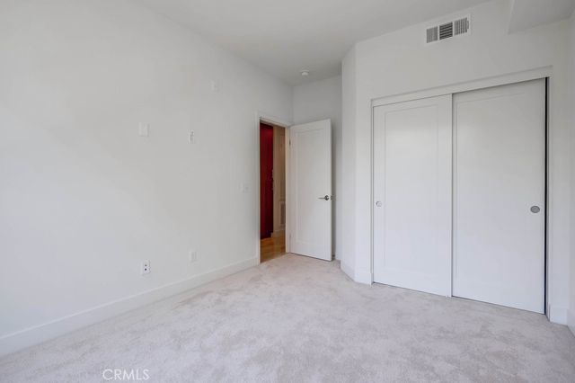 67 Lennox, Irvine, CA 92612