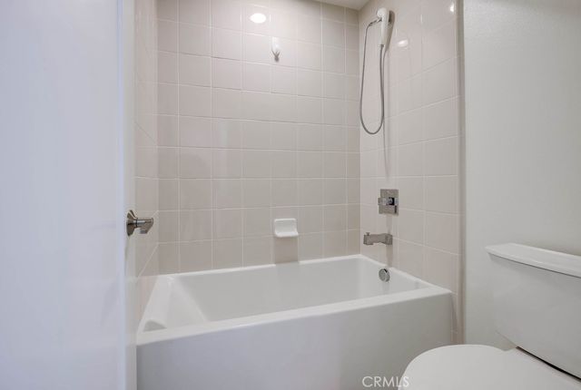 67 Lennox, Irvine, CA 92612