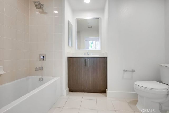 67 Lennox, Irvine, CA 92612