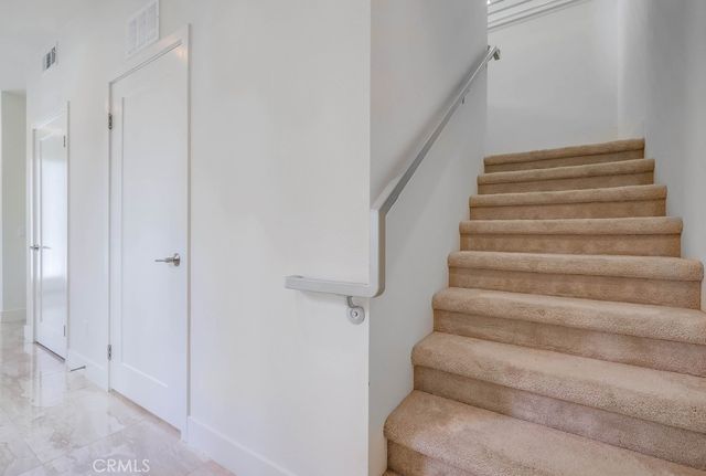 67 Lennox, Irvine, CA 92612