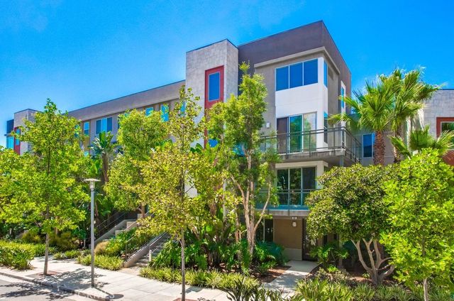 67 Lennox, Irvine, CA 92612