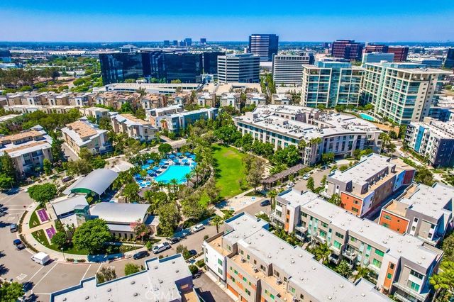 67 Lennox, Irvine, CA 92612