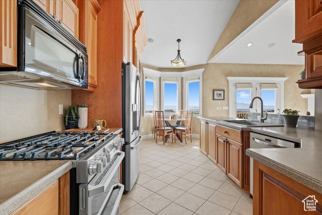 357 S PAINTBRUSH LN, Logan, UT 84321