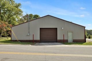 819 S High St, Winchester, TN 37398