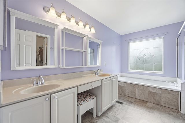5055 Birchwood Farms Drive, Mason, OH 45040
