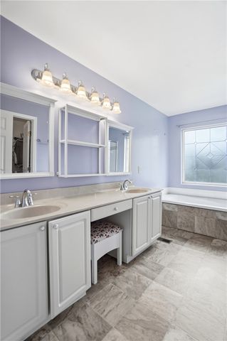 5055 Birchwood Farms Drive, Mason, OH 45040
