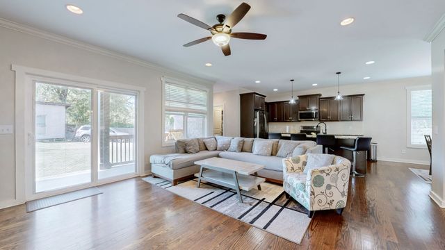 234 Cedarview Dr, Antioch, TN 37013