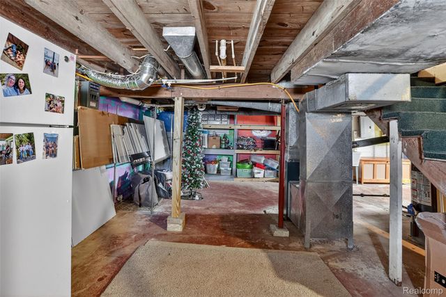 8679 State Road, Millington Village, MI 48746