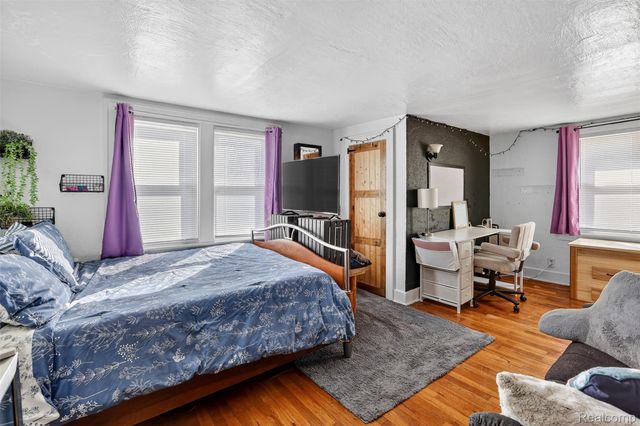 8679 State Road, Millington Village, MI 48746