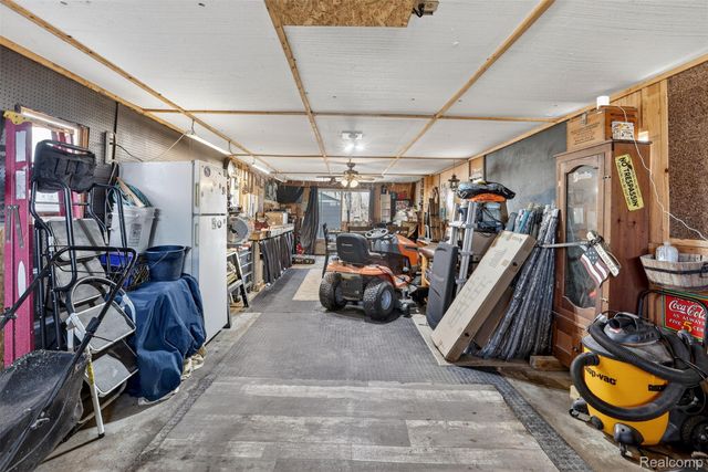 8679 State Road, Millington Village, MI 48746