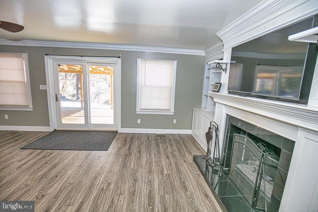 8535 E MARLBORO DR, Delmar, MD 21875