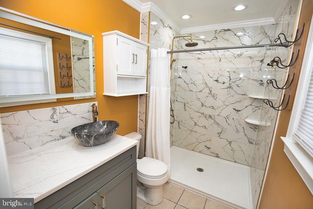 8535 E MARLBORO DR, Delmar, MD 21875