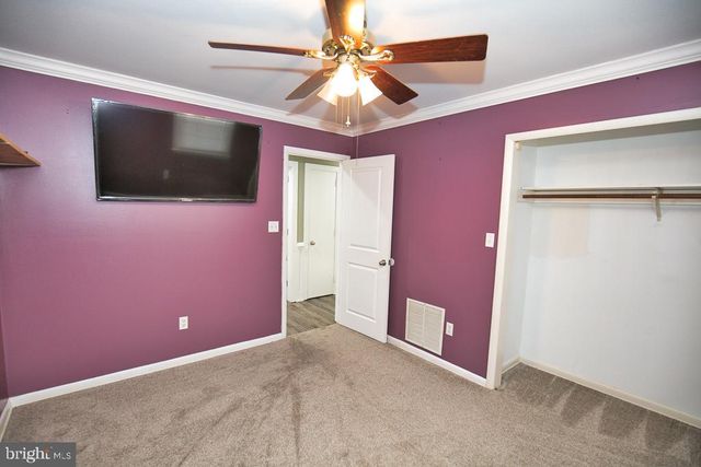 8535 E MARLBORO DR, Delmar, MD 21875