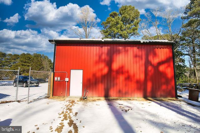 8535 E MARLBORO DR, Delmar, MD 21875