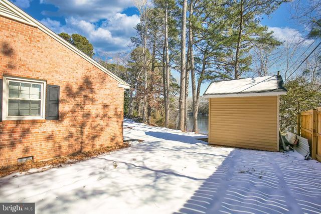 8535 E MARLBORO DR, Delmar, MD 21875