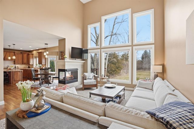 8851 Stoney Creek Drive, Green Oak Township, MI 48178