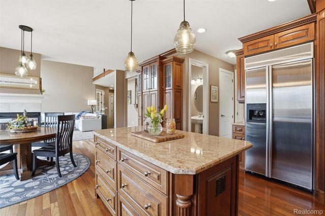 8851 Stoney Creek Drive, Green Oak Township, MI 48178