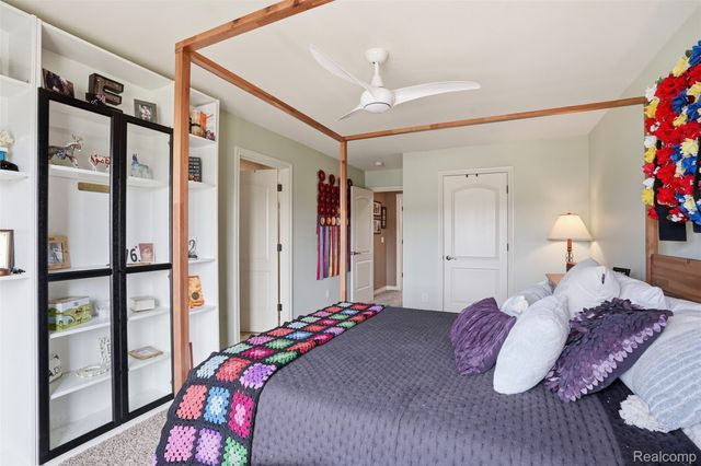 8851 Stoney Creek Drive, Green Oak Township, MI 48178