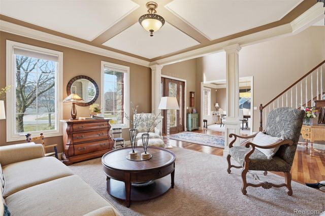 8851 Stoney Creek Drive, Green Oak Township, MI 48178