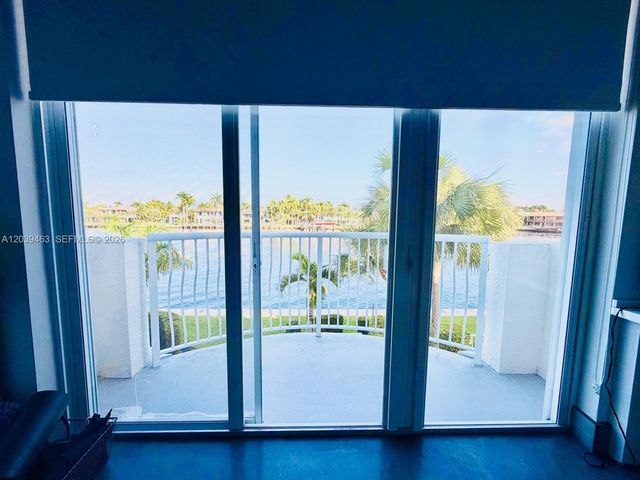 21025 NE 38th 81, Aventura, FL 33180