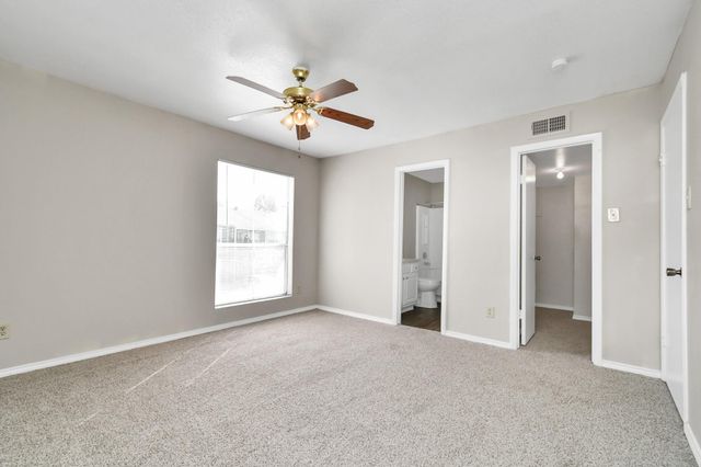 7700 W Airport Boulevard 0119, Houston, TX 77071