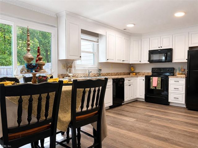 5657 Rivermill CIR, Portsmouth, VA 23703