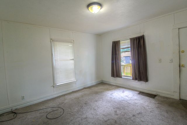 1208 Princeton Avenue, Kalamazoo, MI 49007