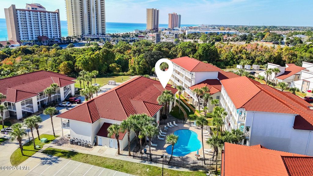 Image 11 of property listing at 17462 Front Beach Road 58206, Panama City Beach, FL 32413